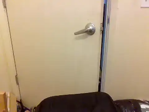 Snapshot of MzShyne chatting on February 6, 2025, 5:19 pm MzShyne online show from February 6, 2025, 5:19 pm