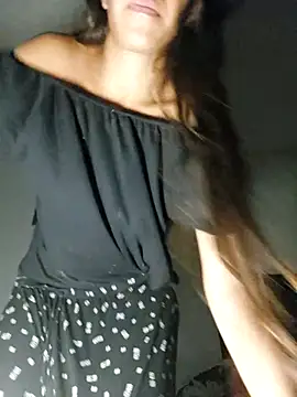 Luna-Natural online show from January 13, 2026, 2:48 am