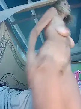 Luna-Natural online show from March 9, 2025, 8:21 pm