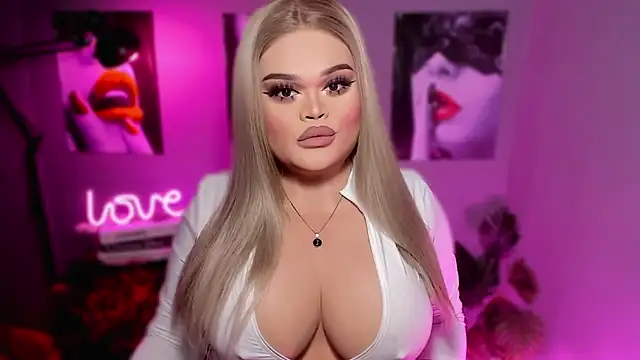 KarolinaThompson online show from November 2, 2025, 7:24 am