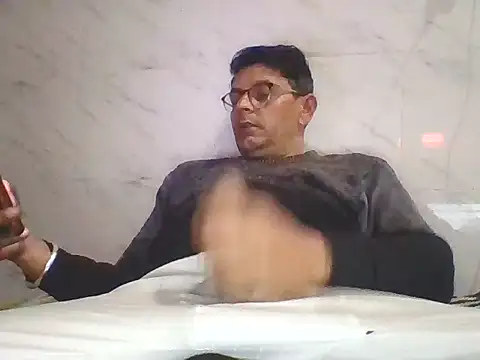 Kumarjay330 online show from February 8, 2026, 5:21 pm