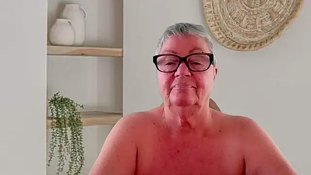 Snapshot of GrannyChrissy68 chatting on July 3, 2026, 12:11 pm GrannyChrissy68 online show from July 3, 2026, 12:11 pm