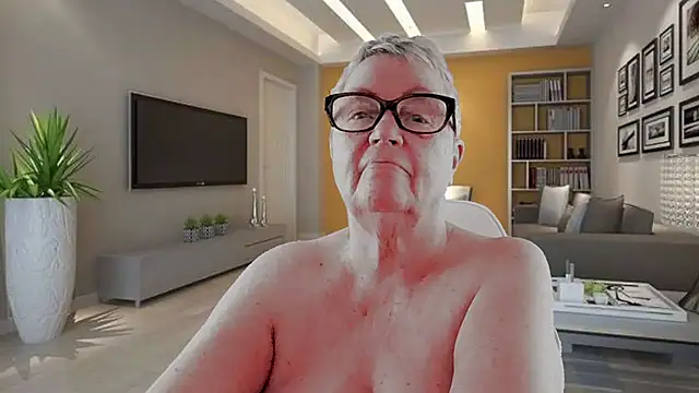 GrannyChrissy68 online show from January 8, 2026, 2:12 pm