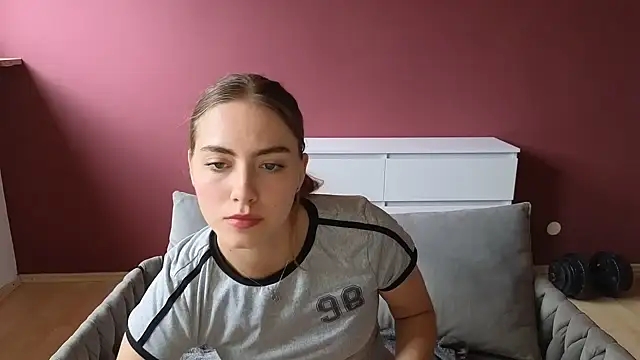 Snapshot of RubyRubin chatting on September 9, 2025, 2:04 pm RubyRubin online show from September 9, 2025, 2:04 pm