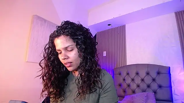 ximena diaz online show from February 20, 2025, 8:47 pm