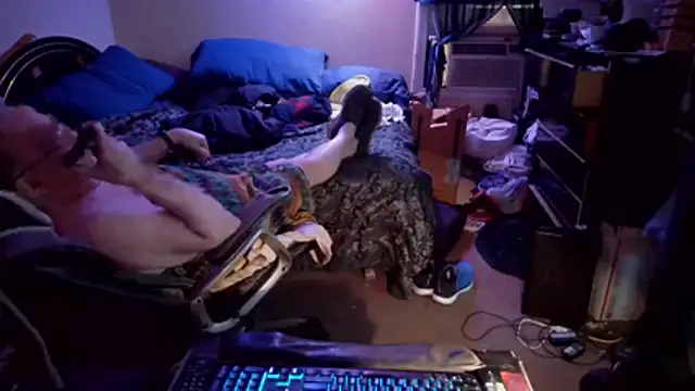 Toastir online show from January 14, 2026, 7:39 pm