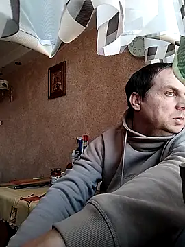 grzes19763 online show from March 20, 2025, 10:21 am