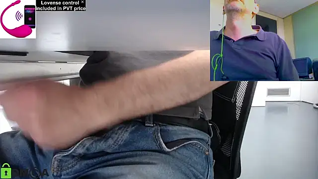 Snapshot of pliko chatting on May 27, 2026, 1:51 pm pliko online show from May 27, 2026, 1:51 pm