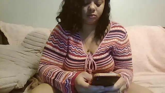 Snapshot of beautylovess chatting on November 8, 2025, 6:06 am beautylovess online show from November 8, 2025, 6:06 am