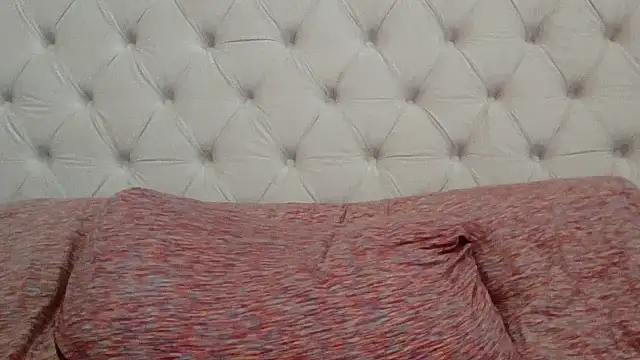 Snapshot of beautylovess chatting on March 19, 2026, 7:25 pm beautylovess online show from March 19, 2026, 7:25 pm