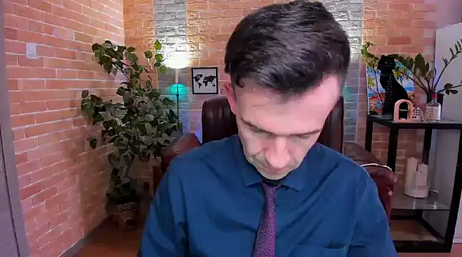 SteveTiger online show from March 20, 2025, 2:21 pm