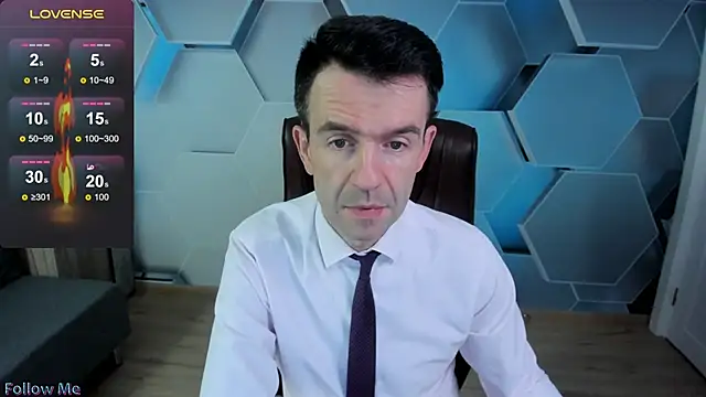 SteveTiger online show from November 30, 2025, 3:29 am