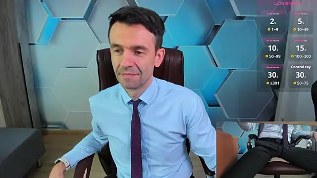 Snapshot of SteveTiger chatting on March 27, 2026, 9:32 am SteveTiger online show from March 27, 2026, 9:32 am