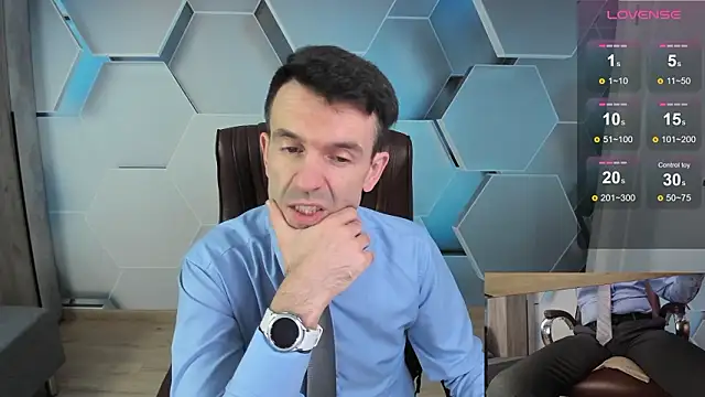 SteveTiger online show from February 10, 2026, 9:41 am