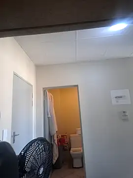 FitSelina66 online show from December 16, 2025, 5:44 am