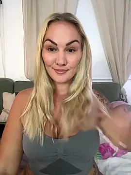 NastyMilf  online show from October 6, 2025, 6:08 pm