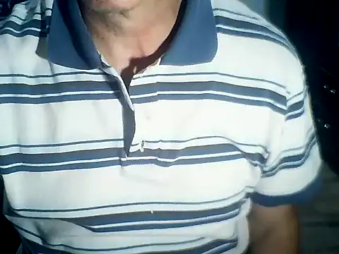 Latinjim29 online show from December 17, 2025, 4:06 am