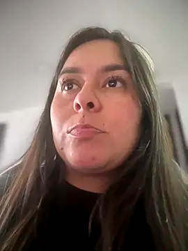 Ixchel Anaid online show from October 16, 2025, 4:15 pm