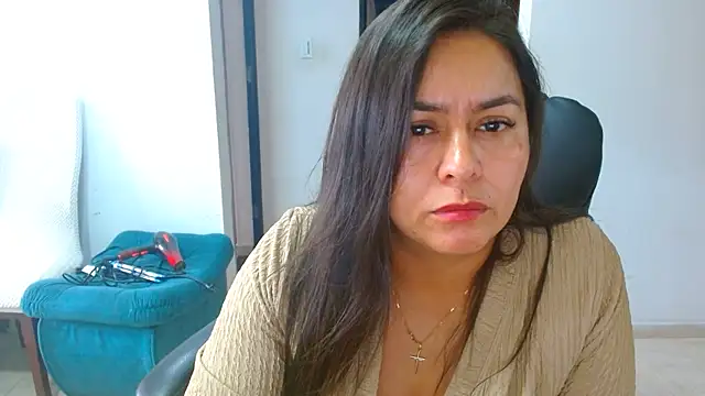 Snapshot of Ixchel_Anaid chatting on May 31, 2026, 3:07 pm Ixchel Anaid online show from May 31, 2026, 3:07 pm