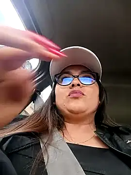 Ixchel Anaid online show from March 18, 2025, 6:28 pm