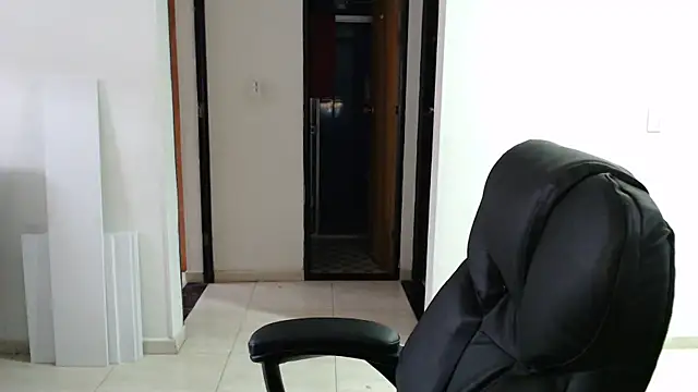 Ixchel Anaid online show from October 12, 2025, 12:28 pm