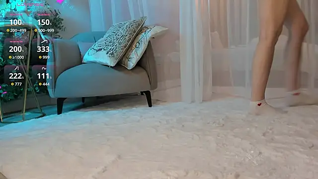 Mia Mi  online show from February 1, 2026, 6:55 am