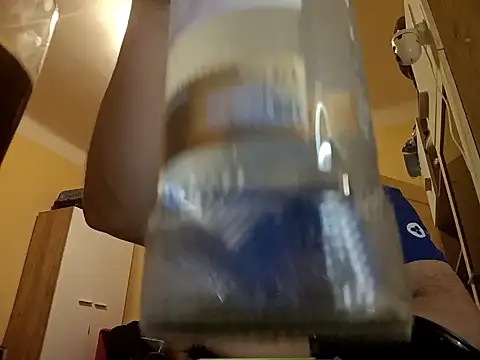 Snapshot of MrWhitePL chatting on January 10, 2025, 5:24 pm MrWhitePL online show from January 10, 2025, 5:24 pm