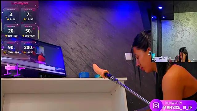 im-your-lovee online show from May 24, 2026, 4:23 am