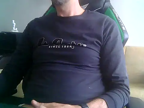 boran34 online show from May 13, 2026, 3:52 pm