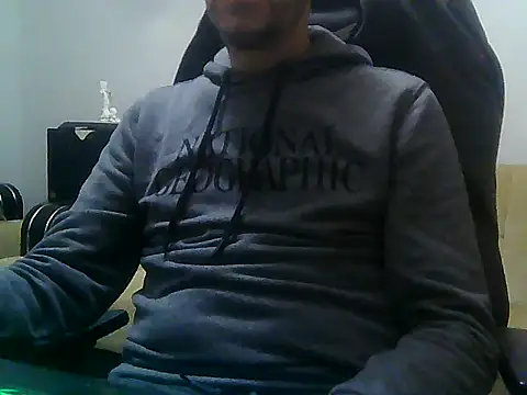 Snapshot of boran34 chatting on February 10, 2026, 4:06 pm boran34 online show from February 10, 2026, 4:06 pm