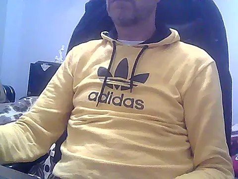 Snapshot of boran34 chatting on January 11, 2026, 9:44 pm boran34 online show from January 11, 2026, 9:44 pm