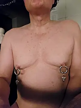 Snapshot of painslutfr chatting on December 27, 2024, 5:09 am painslutfr online show from December 27, 2024, 5:09 am