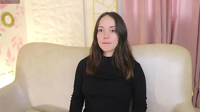 molly marmalade  online show from March 6, 2025, 7:21 pm