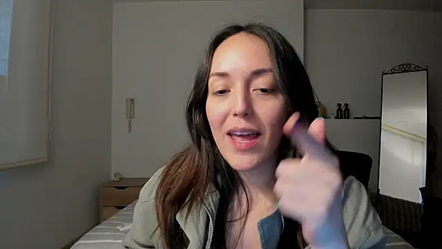 molly marmalade  online show from March 15, 2025, 11:06 pm