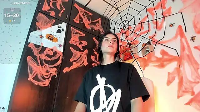 Snapshot of Lisvandr chatting on October 14, 2025, 9:36 pm Lisvandr online show from October 14, 2025, 9:36 pm