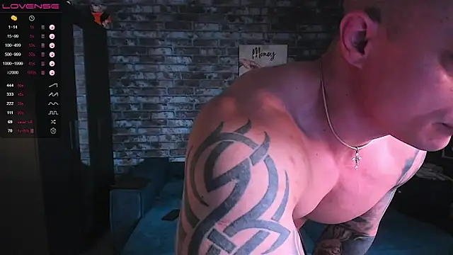 Snapshot of mark_normal chatting on March 14, 2026, 4:40 am mark normal online show from March 14, 2026, 4:40 am