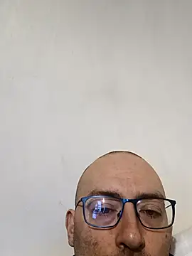 yourfriendtext online show from January 13, 2026, 2:43 pm