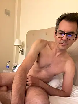 real6outdoors online show from November 15, 2025, 9:52 pm