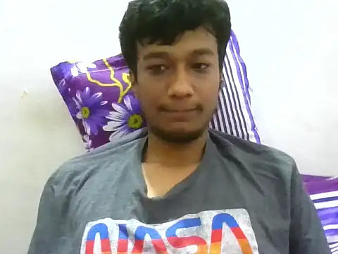 jimnail007 online show from May 13, 2026, 3:57 am