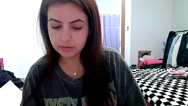 chelbyy online show from October 31, 2025, 5:48 am