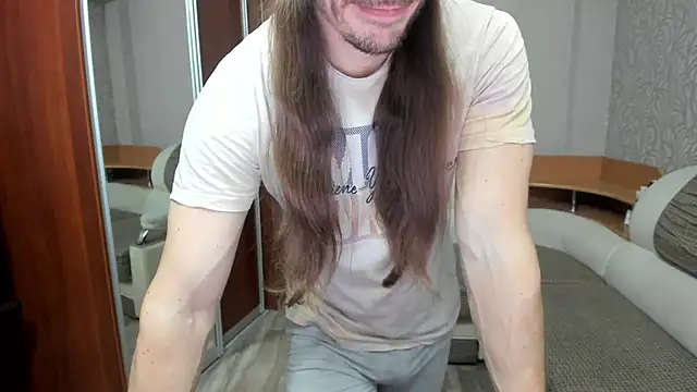 Marrymepls online show from November 21, 2025, 5:56 pm