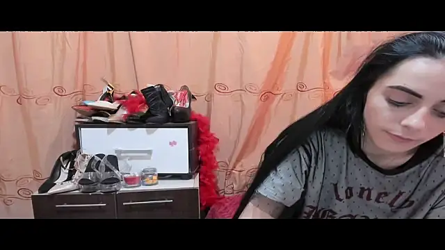 Snapshot of jessystarr chatting on June 2, 2026, 2:50 pm jessystarr online show from June 2, 2026, 2:50 pm