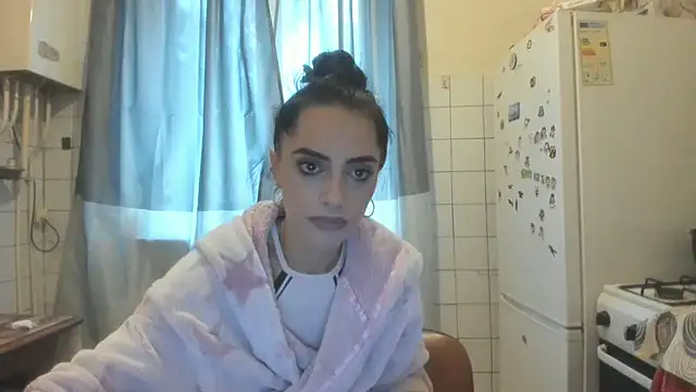 jessystarr online show from October 7, 2025, 1:01 pm