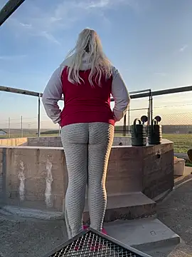 SabinaSweety online show from March 15, 2026, 3:52 pm