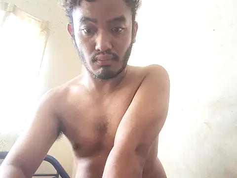 Snapshot of eizy2310 chatting on December 7, 2024, 7:54 am eizy2310 online show from December 7, 2024, 7:54 am