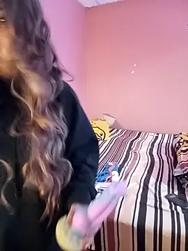 HorneyKitten online show from December 3, 2025, 8:58 am