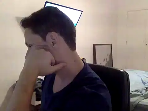 Snapshot of FelipeRiver chatting on October 8, 2025, 2:24 am FelipeRiver online show from October 8, 2025, 2:24 am