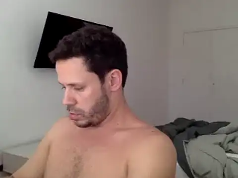 Snapshot of FelipeRiver chatting on December 20, 2024, 1:22 pm FelipeRiver online show from December 20, 2024, 1:22 pm