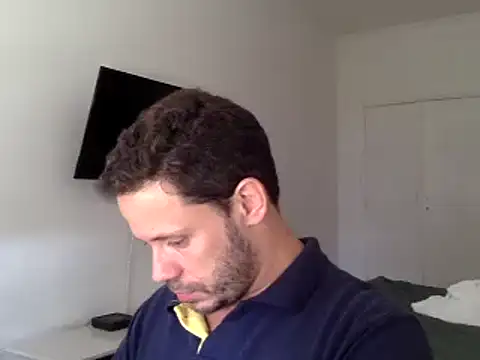 Snapshot of FelipeRiver chatting on March 18, 2025, 2:06 pm FelipeRiver online show from March 18, 2025, 2:06 pm