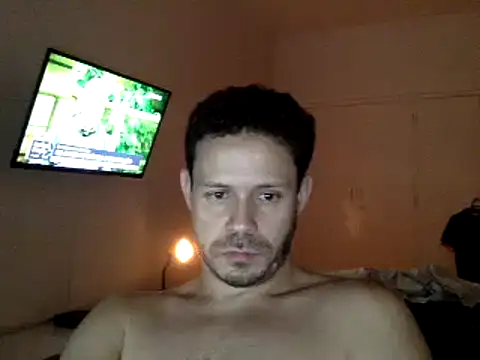 Snapshot of FelipeRiver chatting on December 4, 2024, 2:36 am FelipeRiver online show from December 4, 2024, 2:36 am